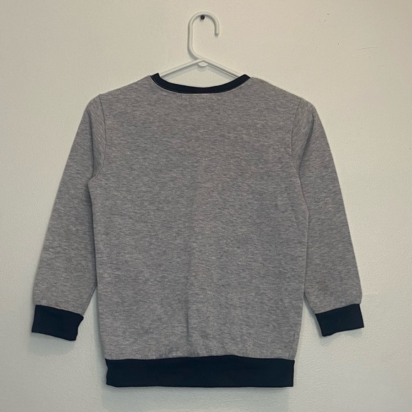 Grey Batman Crewneck Sweatshirt - Size 7-8 - Picture 2 of 3